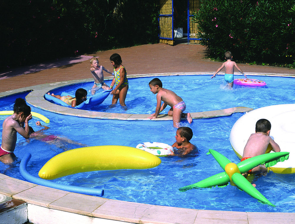 Hotel Villaggio Costa Ripa Роди-Гарганико Экстерьер фото